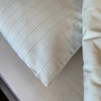 Grounding Pillow Case for Restful Sleep
